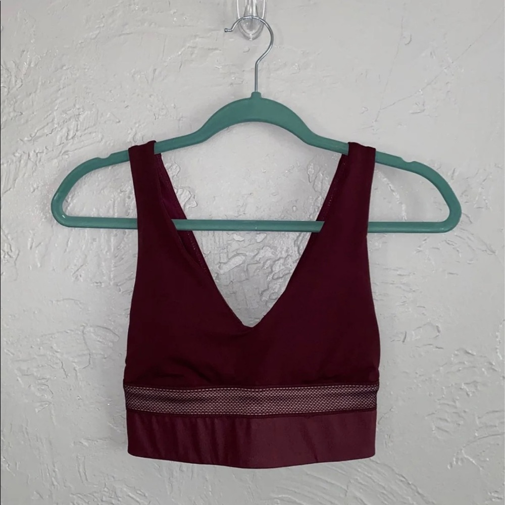 Fabletics sports bra